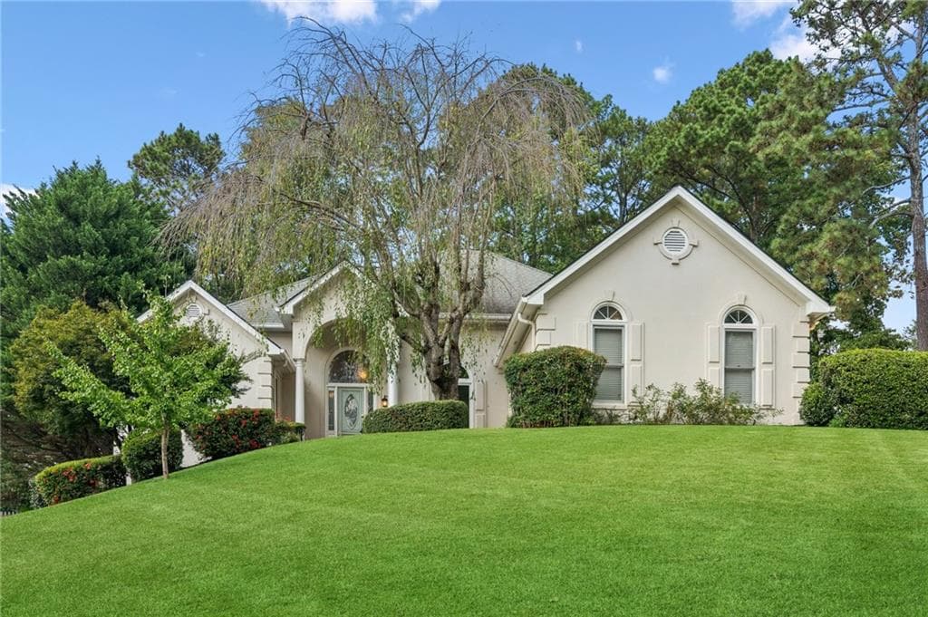 4 bedroom, 4 bathroom, 3,532 sq ft single family residence sold at 6835 Polo Fields Parkway, Cumming, GA 30040