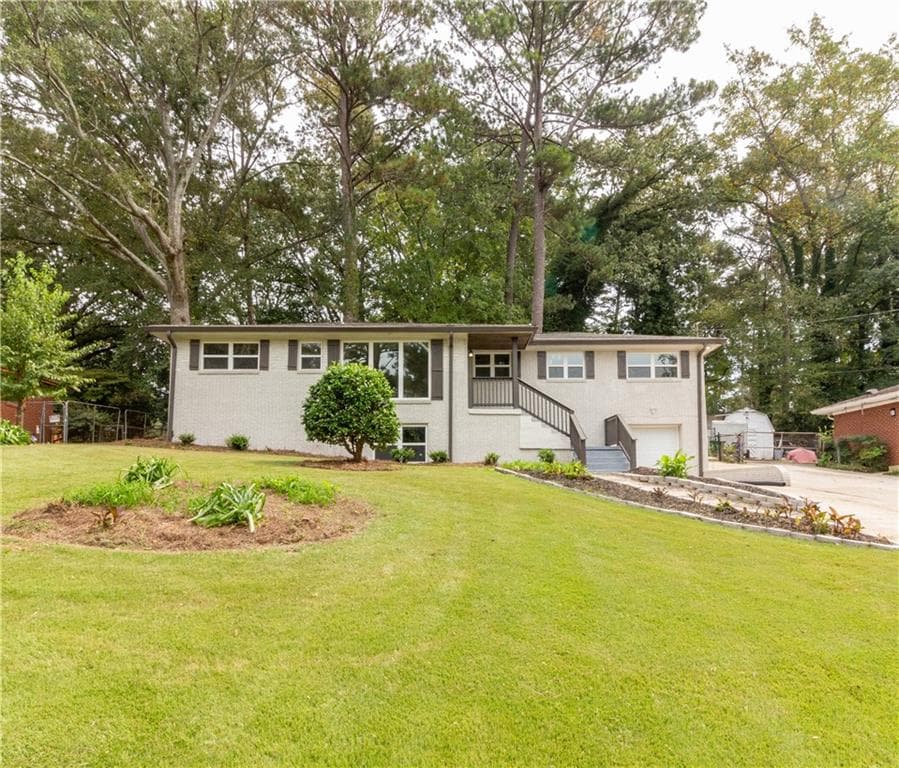 4 bedroom, 3 bathroom, 3,200 sq ft single family residence sold at 2254 Glendale Drive, Decatur, GA 30032