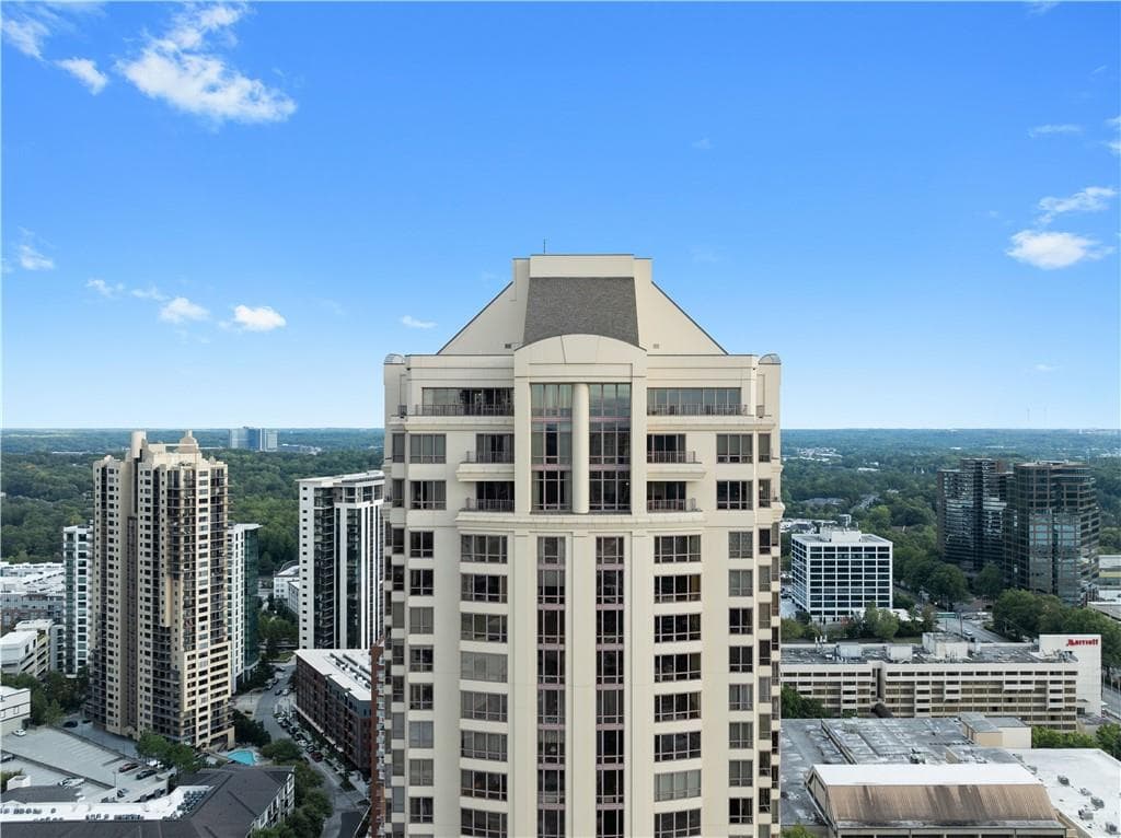 3475 Oak Valley Road 2820, Atlanta, GA 30326 — most recent listing photo