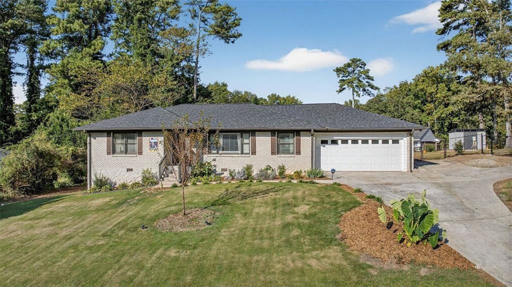 3 bedroom, 2 bathroom, 1,568 sq ft single family residence sold at 1994 Honeysuckle Lane, Atlanta, GA 30311