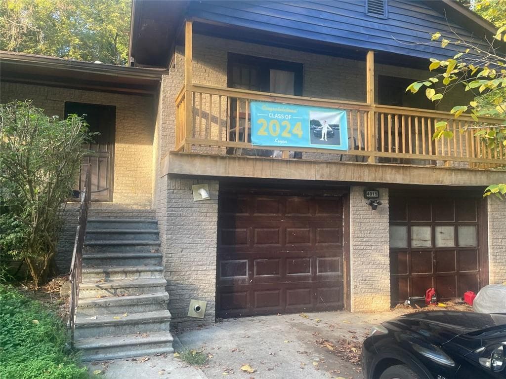 3 bedroom, 2 bathroom, 1,525 sq ft single family residence sold at 4015 Bakers Ferry Road, Atlanta, GA 30331
