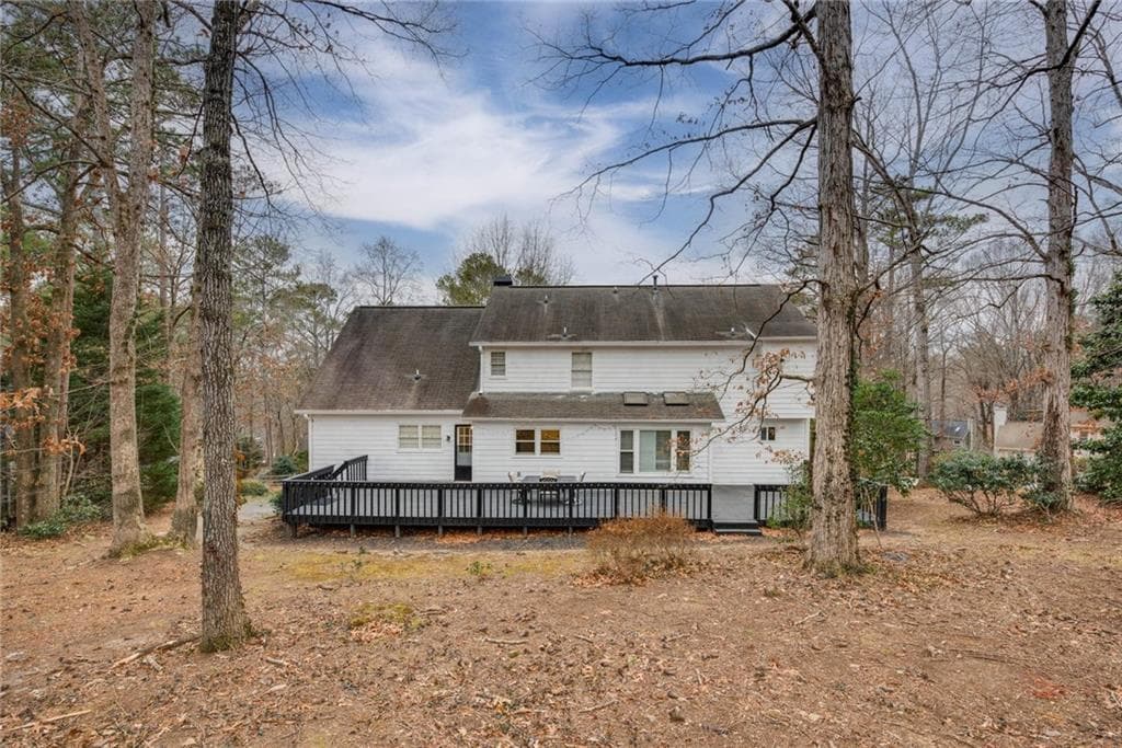 5 bedroom, 4 bathroom, 2,524 sq ft single family residence for sale at 2093 Breconridge Drive, Marietta, GA 30064 — photo 4