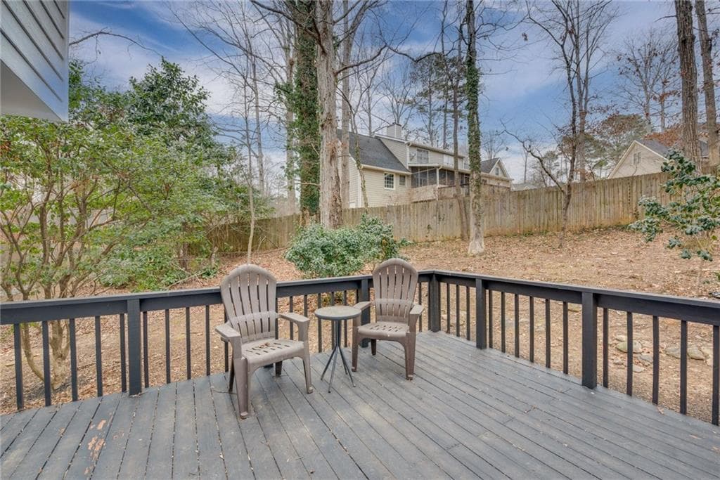 5 bedroom, 4 bathroom, 2,524 sq ft single family residence for sale at 2093 Breconridge Drive, Marietta, GA 30064 — photo 5