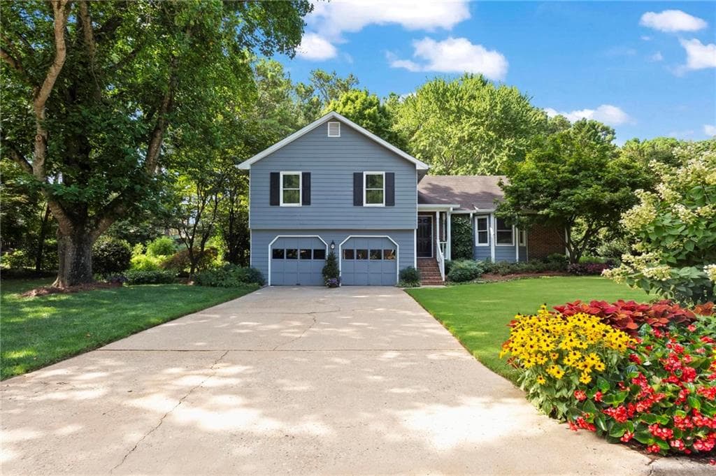 1590 Willow Bend Way, Snellville, GA 30078 — most recent listing photo