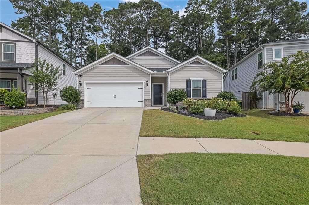 4 bedroom, 2 bathroom, 1,941 sq ft single family residence sold at 153 Neese Farm Drive, Woodstock, GA 30188