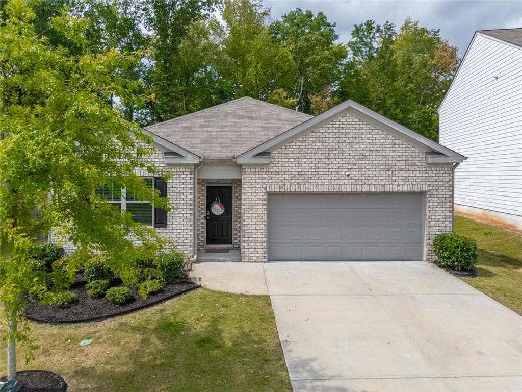 3785 MAKEOVER Court, Atlanta, GA 30349 — most recent listing photo