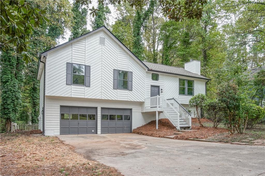 648 Sunshine Trace, Acworth, GA 30102 — most recent listing photo