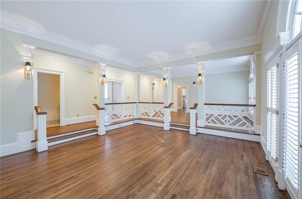 6 bedroom, 6 bathroom, 7,026 sq ft single family residence for sale at 3184 Andrews Court, Atlanta, GA 30305 — photo 10