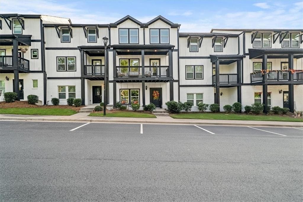 308 Lincoln Street, Woodstock, GA 30188 — most recent listing photo