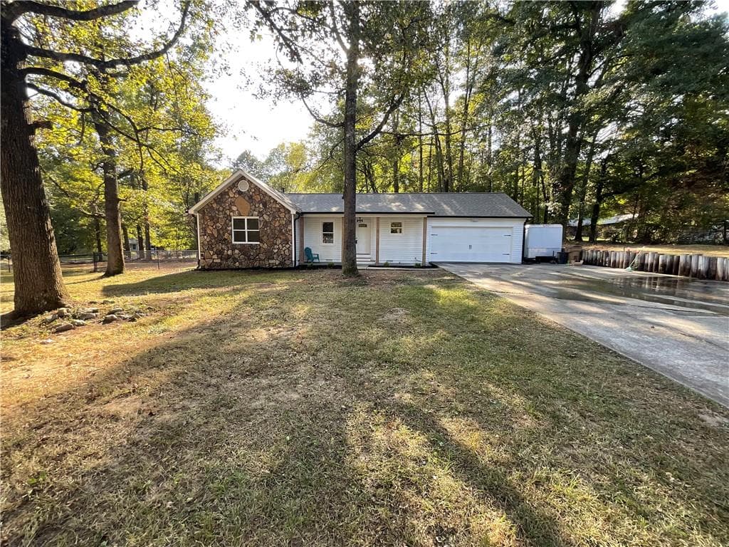 70 Ridgewood Trail, Stockbridge, GA 30281 — most recent listing photo