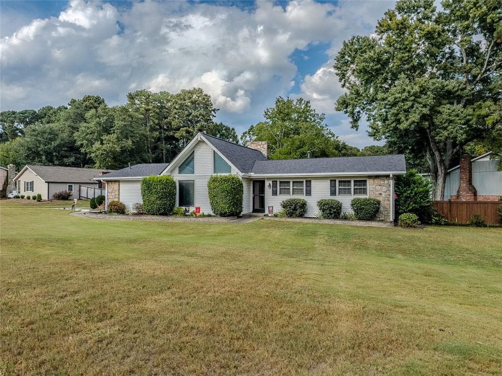 2256 WINDSOR Drive, Snellville, GA 30078 — most recent listing photo