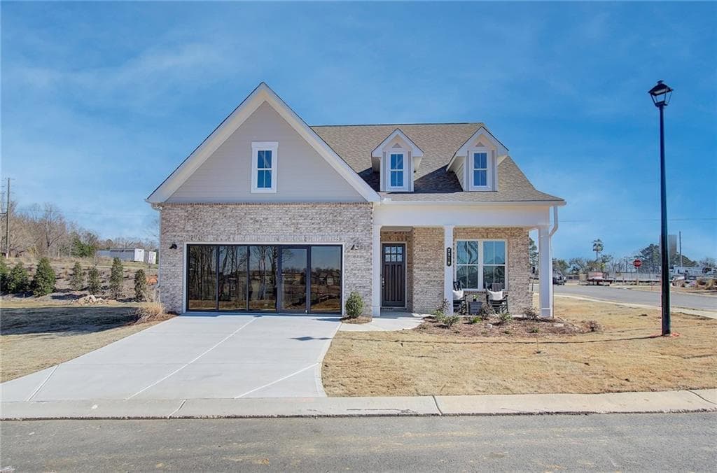 7235 Stoller Drive, Cumming, GA 30040 — most recent listing photo