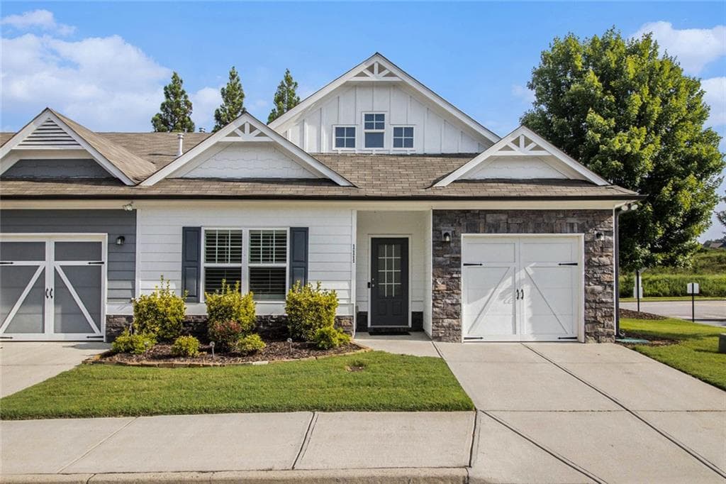 2 bedroom, 2 bathroom, 1,357 sq ft townhouse sold at 111 Point View Drive, Canton, GA 30114