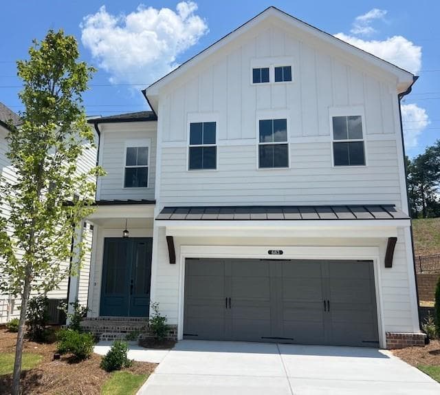 3 bedroom, 3 bathroom, 2,284 sq ft single family residence sold at 683 Summitt Hill Way, Cumming, GA 30040