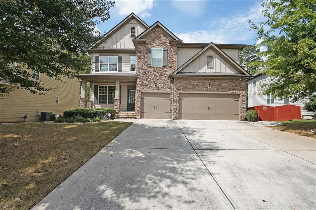 4449 Amberleaf Walk, Lilburn, GA 30047 — most recent listing photo