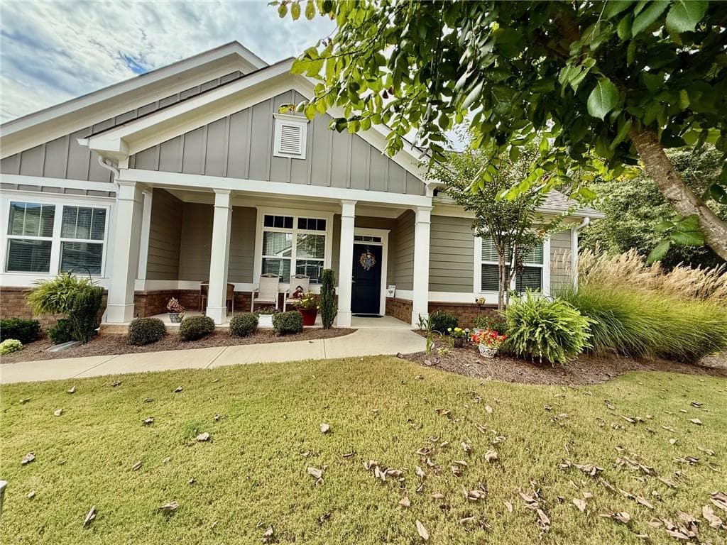 2 bedroom, 2 bathroom, 1,873 sq ft condominium sold at 1902 Lexington Green Pines, Cumming, GA 30040