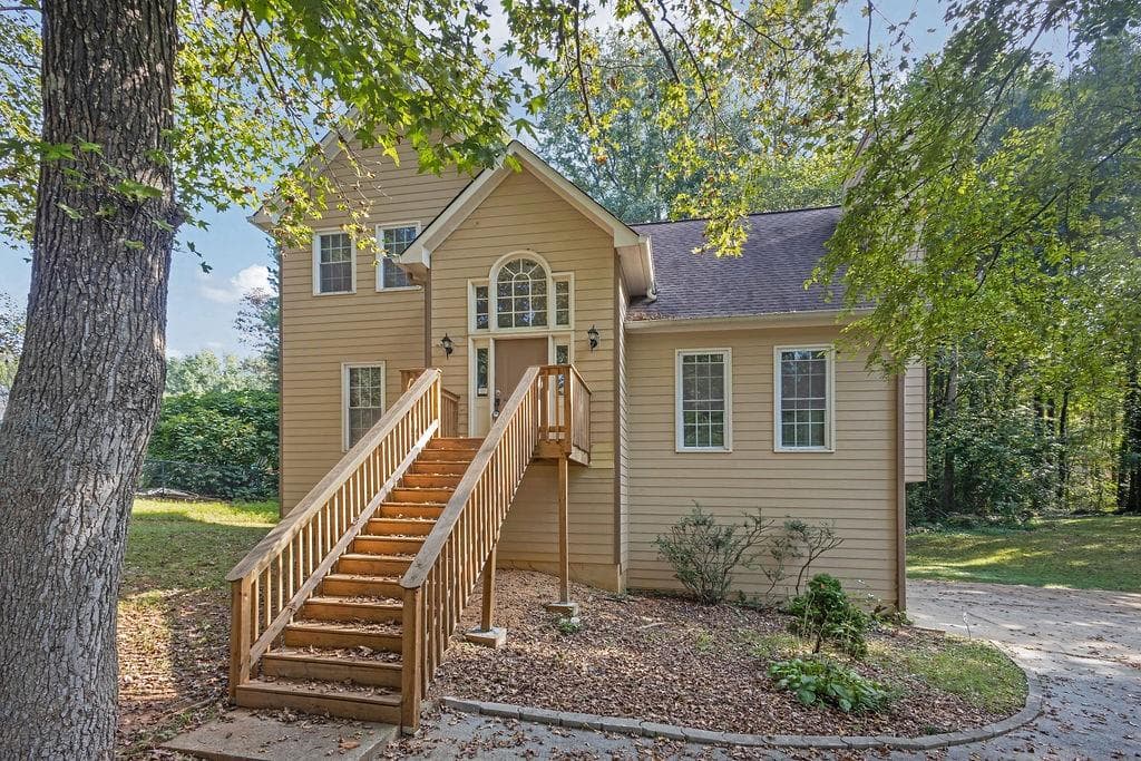 32 Sharon Place, Douglasville, GA 30134 — most recent listing photo