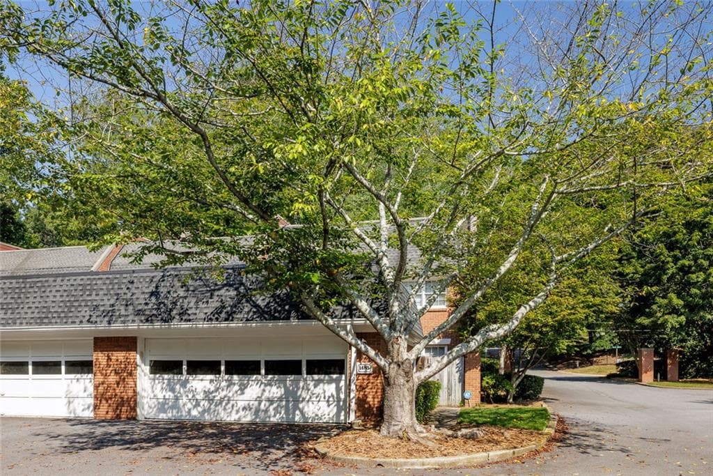 1485 Ashford Place, Brookhaven, GA 30319 — most recent listing photo