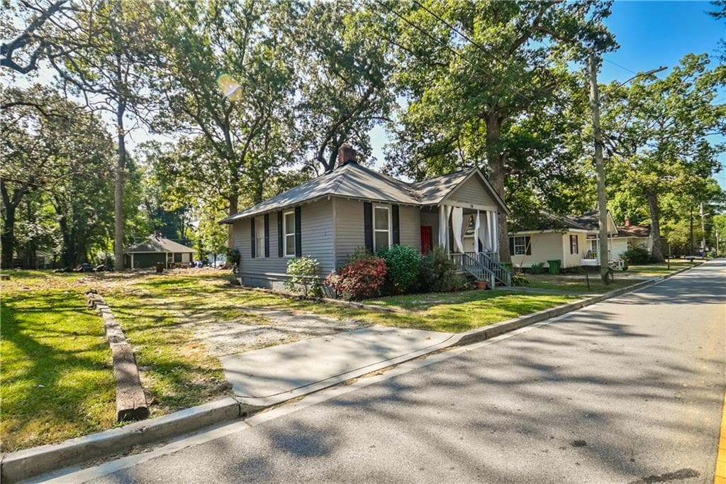 119 W 5th Street, Monroe, GA 30655 — most recent listing photo