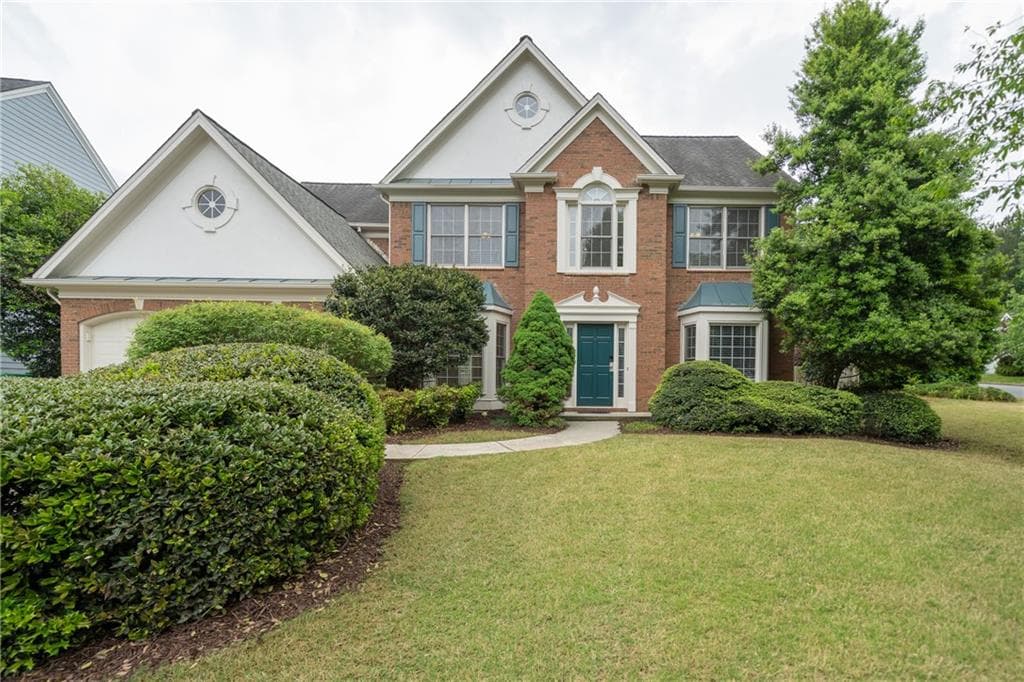 4 bedroom, 3 bathroom, 2,812 sq ft single family residence sold at 1933 Rotherham Way, Atlanta, GA 30338