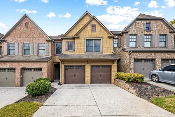 4906 Berkeley Oak Circle, Peachtree Corners, GA 30092 — most recent listing photo