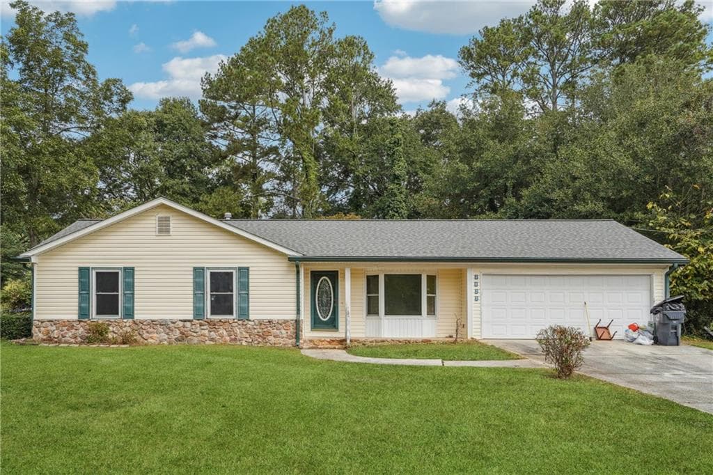 3 bedroom, 2 bathroom, 1,286 sq ft single family residence sold at 2023 S Oak Drive, Lawrenceville, GA 30044