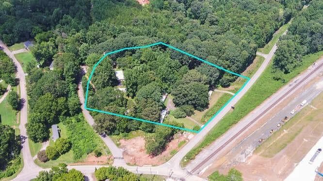 other for sale at 3307 CAGLE Road, Gainesville, GA 30501 — photo 2