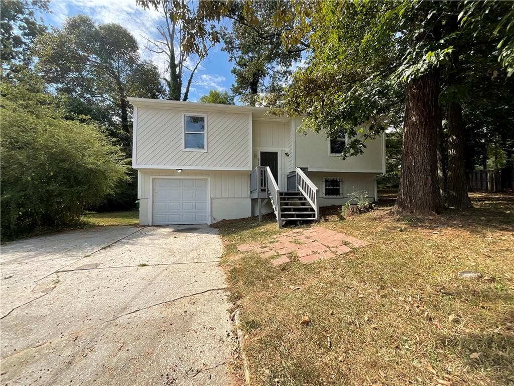 5216 Sweet Air Lane, Stone Mountain, GA 30088 — most recent listing photo