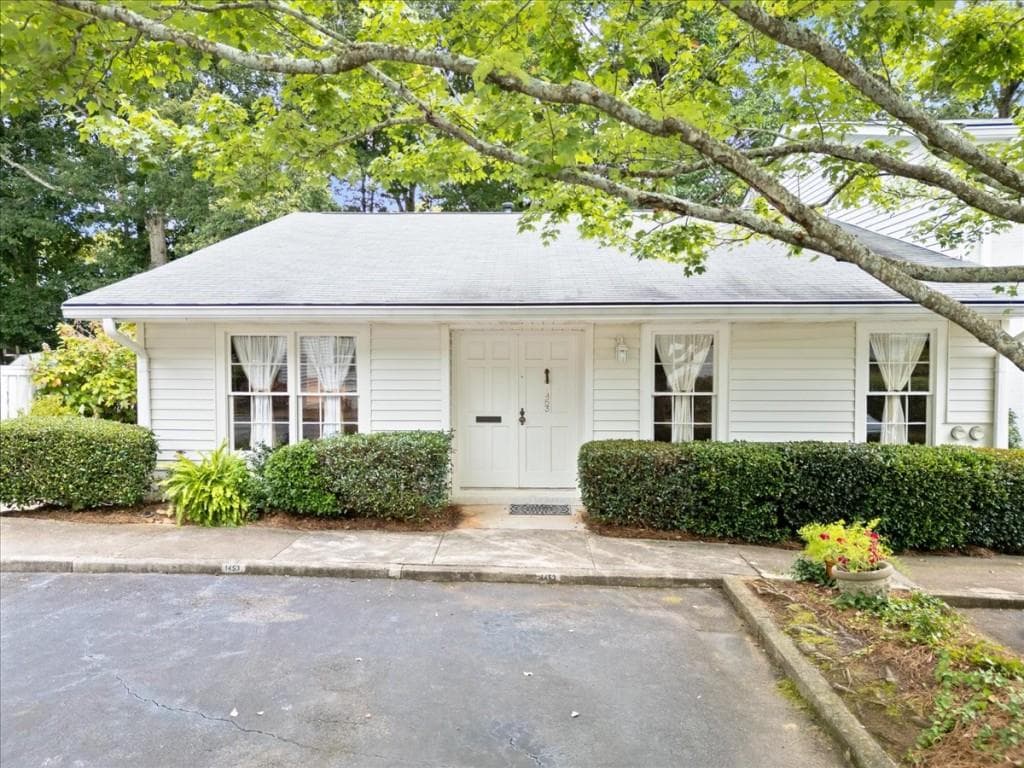 1453 Hampton Glen Court, Decatur, GA 30033 — most recent listing photo