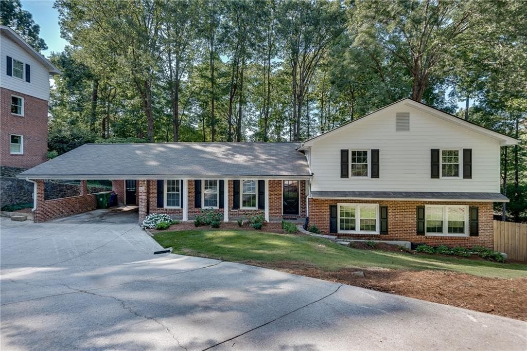 2689 Cosmos Drive, Atlanta, GA 30345 — most recent listing photo