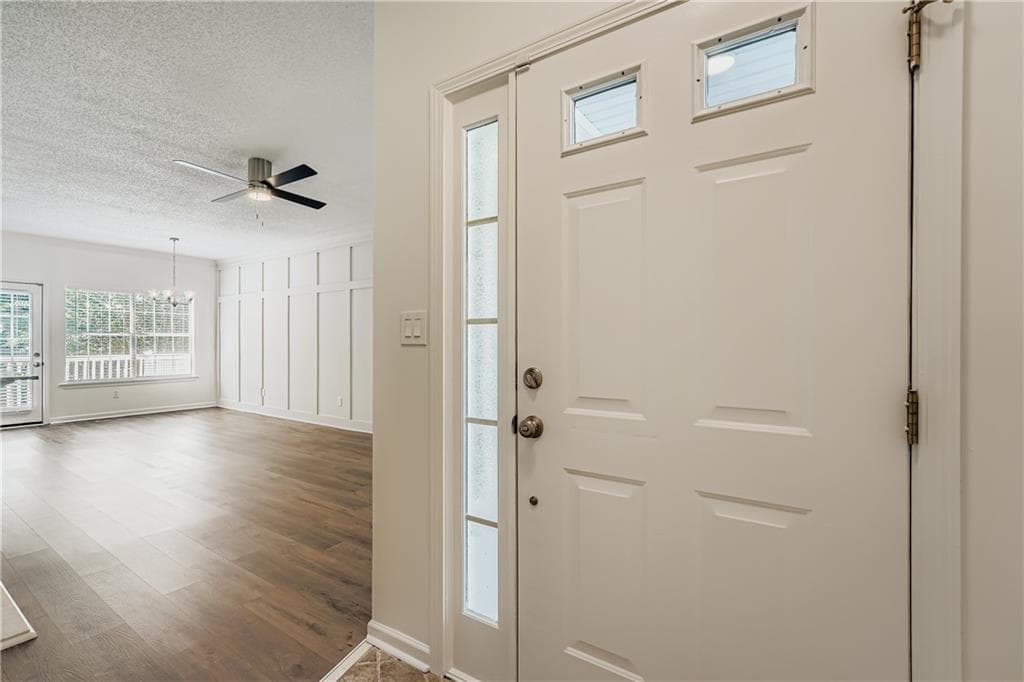 3 bedroom, 3 bathroom, 1,528 sq ft condominium under contract at 404 Las Brasis Court, Peachtree City, GA 30269 — photo 4