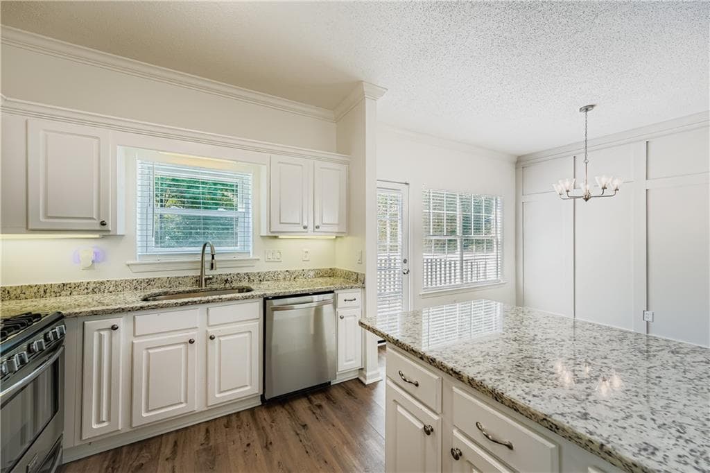 3 bedroom, 3 bathroom, 1,528 sq ft condominium under contract at 404 Las Brasis Court, Peachtree City, GA 30269 — photo 10