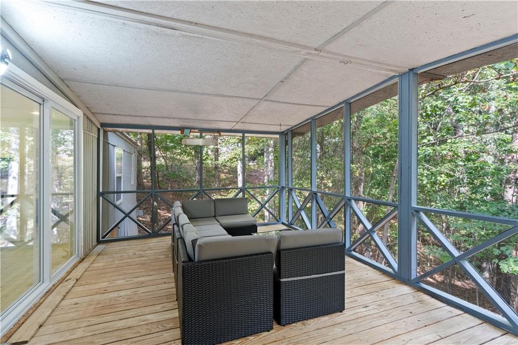 2 bedroom, 2 bathroom, 720 sq ft single family residence for sale at 3551 Monroe Circle, Gainesville, GA 30506 — photo 10