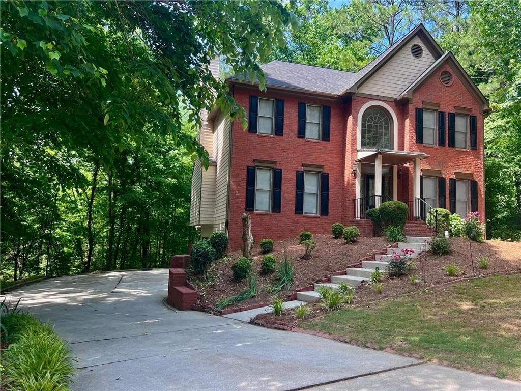 5 bedroom, 4 bathroom, 3,782 sq ft single family residence sold at 421 Congress Parkway, Lawrenceville, GA 30044