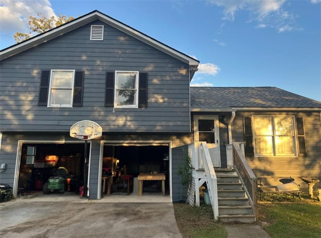 14 Bradford Drive