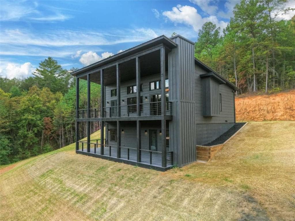 123 Ridgeline Drive, Turtletown, TN 37391 — most recent listing photo
