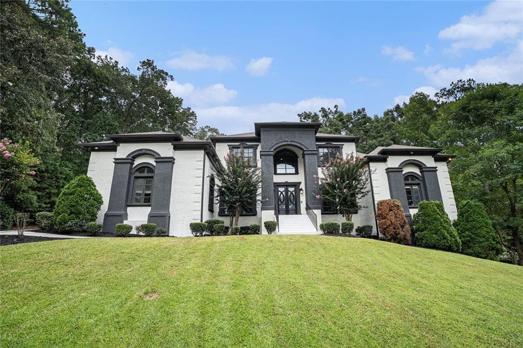 6 bedroom, 6 bathroom, 8,353 sq ft single family residence under contract at 4025 Cascade Road, Atlanta, GA 30331 — photo 10