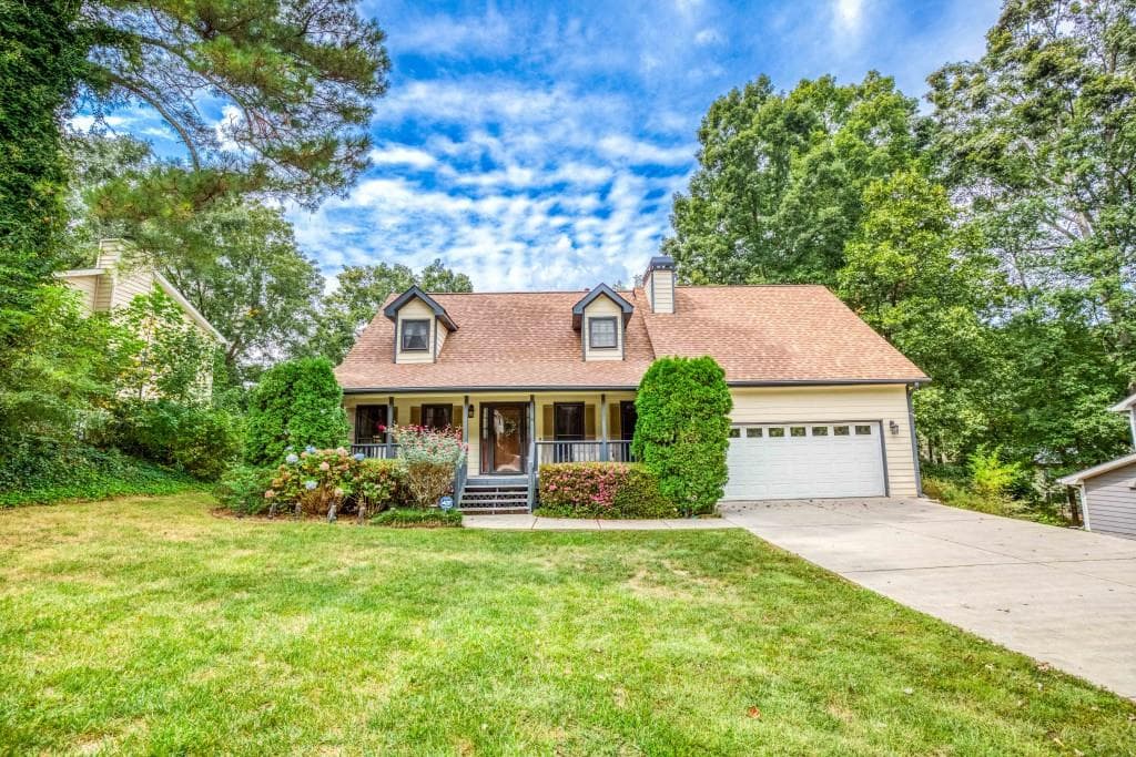 642 Huntington Way, Lilburn, GA 30047 — most recent listing photo