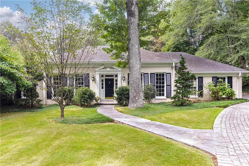 4 bedroom, 5 bathroom, 3,020 sq ft single family residence sold at 3384 Rilman Road, Atlanta, GA 30327