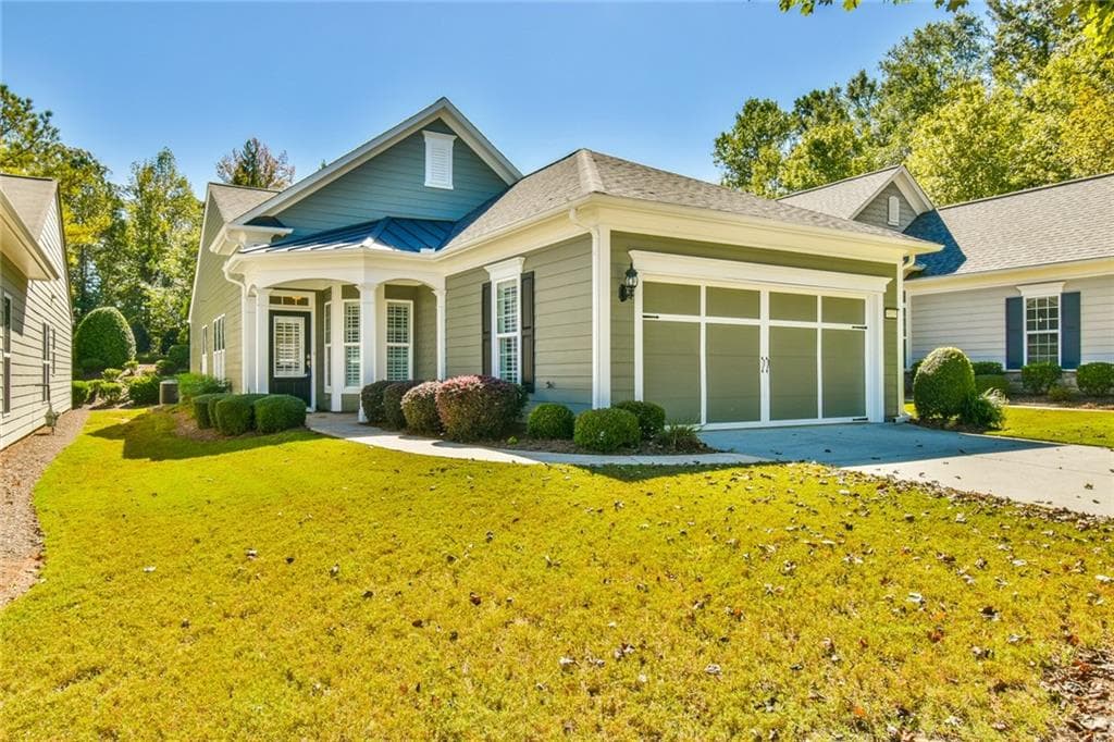 2 bedroom, 2 bathroom, 1,413 sq ft single family residence sold at 6525 Bradford Court, Hoschton, GA 30548