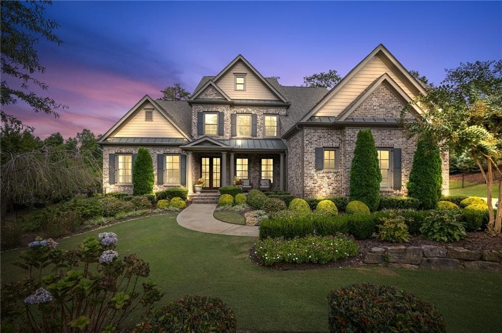 1013 Summit View Lane, Alpharetta, GA 30004 — most recent listing photo