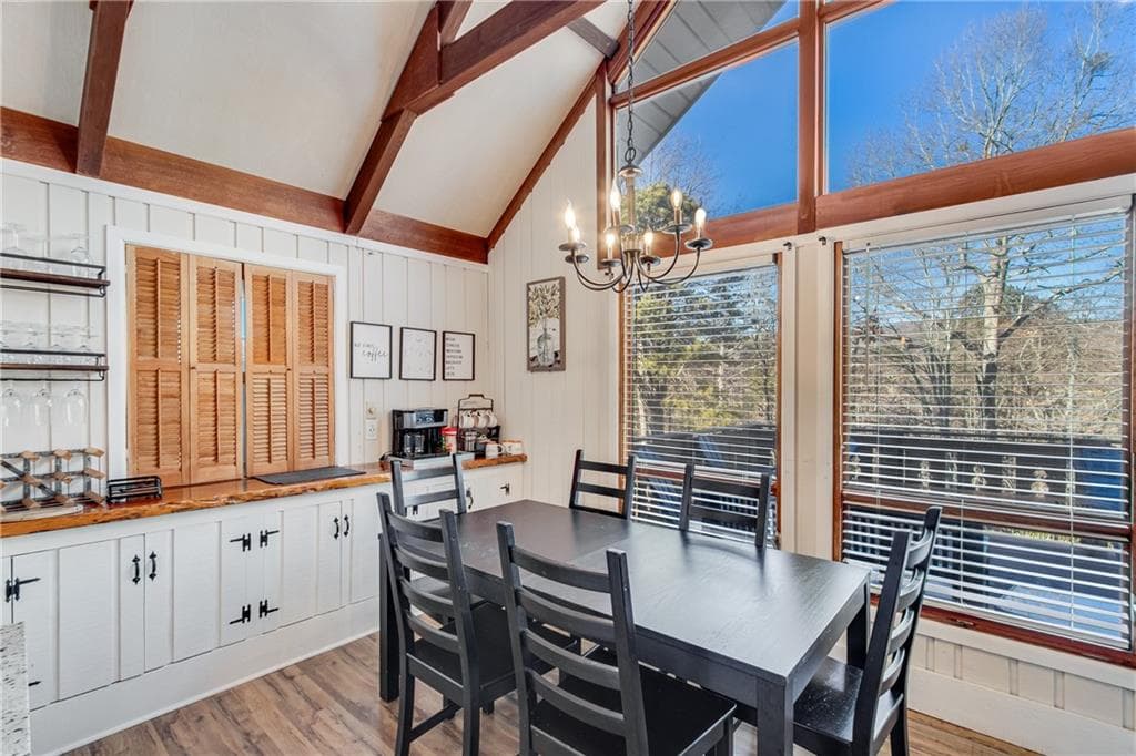 3 bedroom, 3 bathroom, 1,440 sq ft townhouse under contract at 3 Berkshire Lane D3, Sky Valley, GA 30537 — photo 8