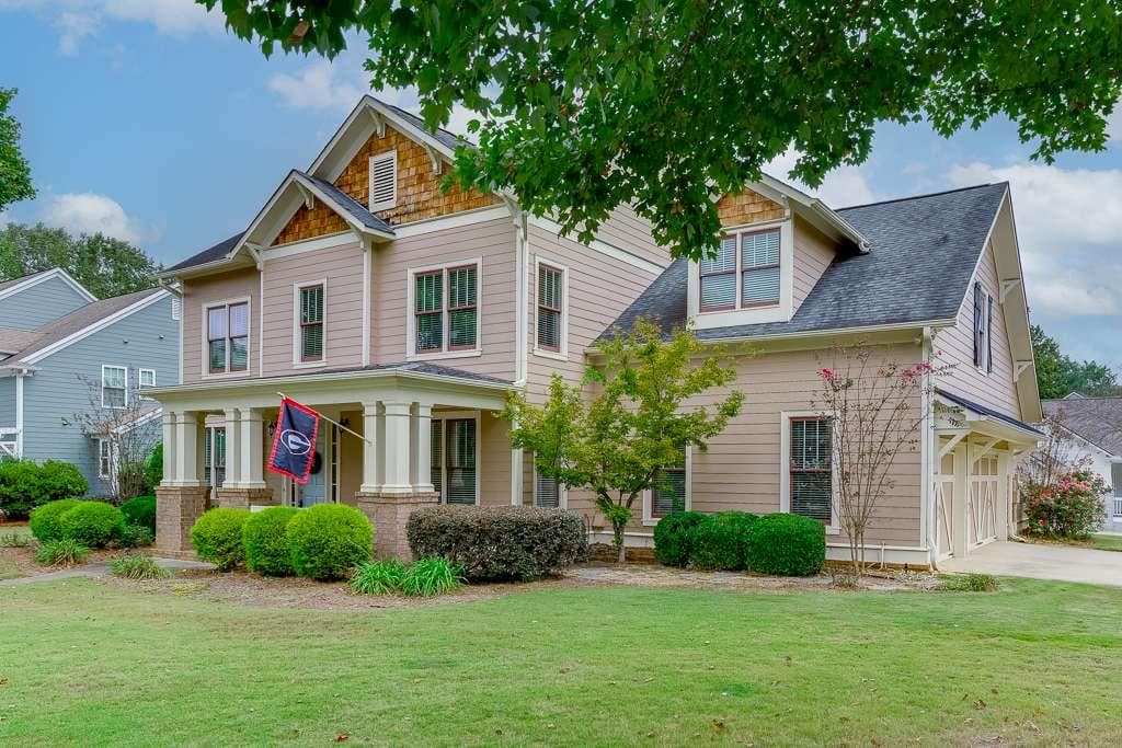 5703 Community Lane, Hoschton, GA 30548 — most recent listing photo