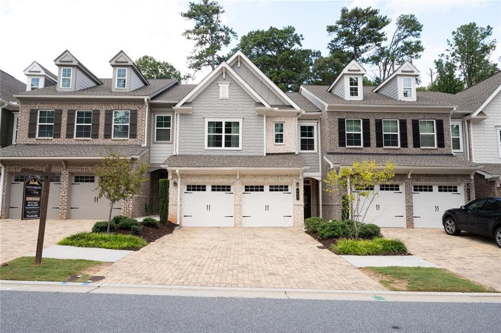 440 Duval Drive, Alpharetta, GA 30009 — most recent listing photo