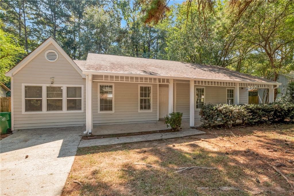 4767 White Oak Path, Stone Mountain, GA 30088 — most recent listing photo