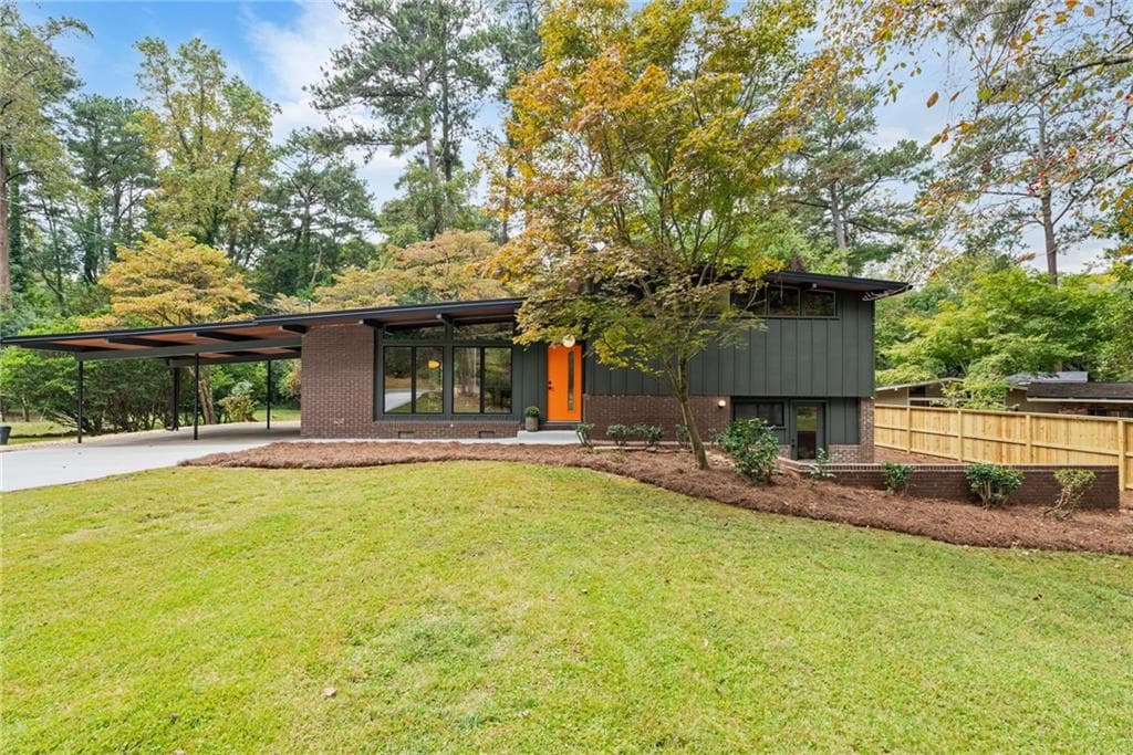 4 bedroom, 3 bathroom, 2,300 sq ft single family residence sold at 3471 Summitridge Drive, Atlanta, GA 30340