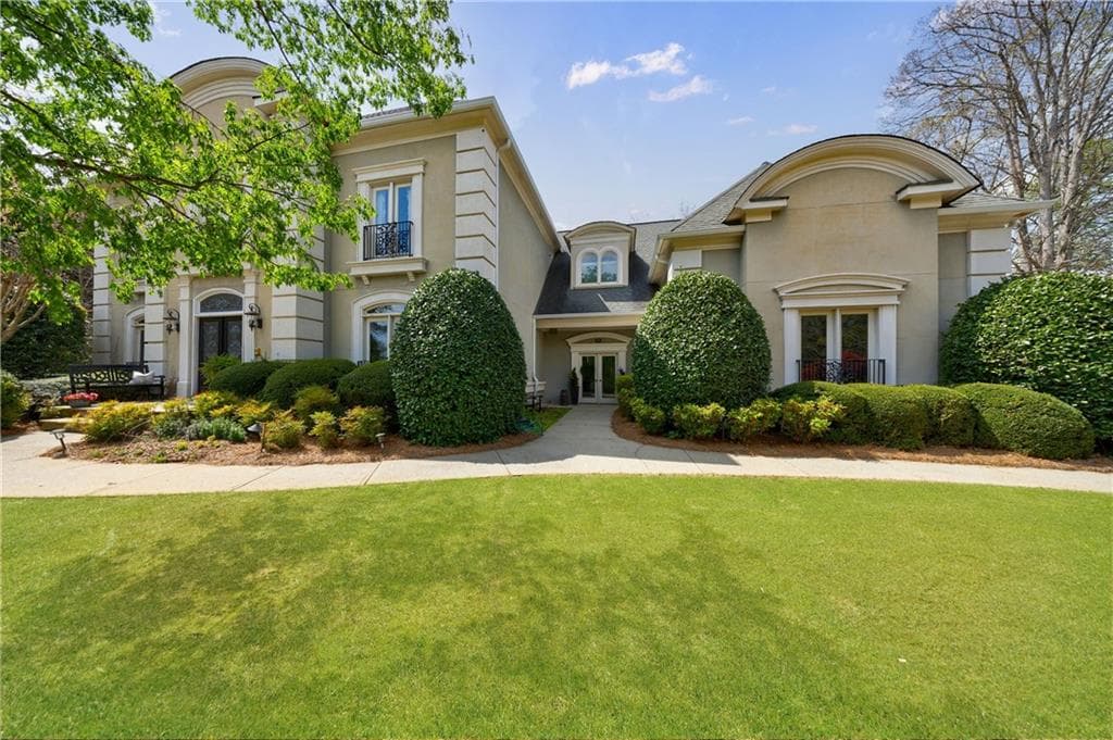 5 bedroom, 7 bathroom, 6,923 sq ft single family residence sold at 2005 Westbourne Way, Alpharetta, GA 30022