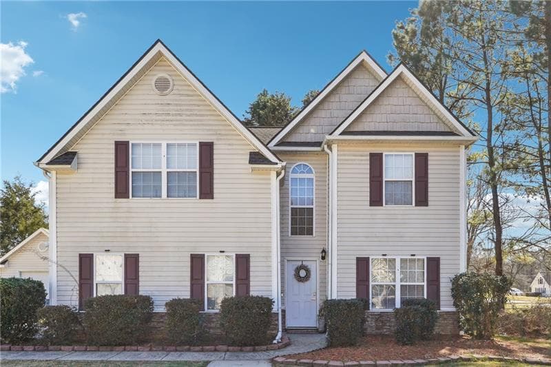 370 Shadowbrooke Drive, Loganville, GA 30052 — most recent listing photo