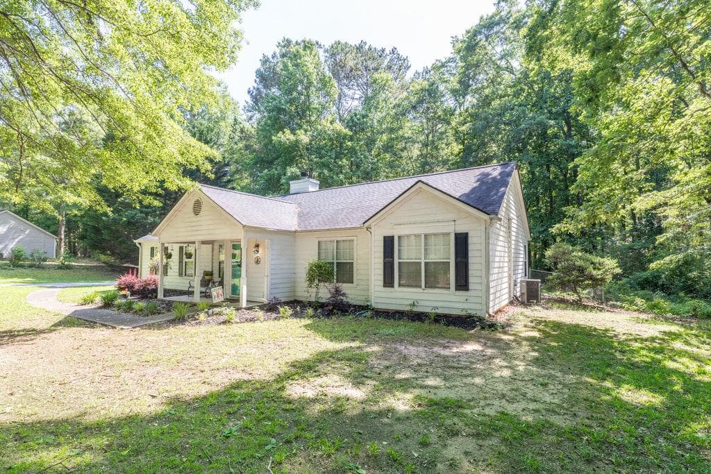 1536 Riverview Road, Monroe, GA 30655 — most recent listing photo