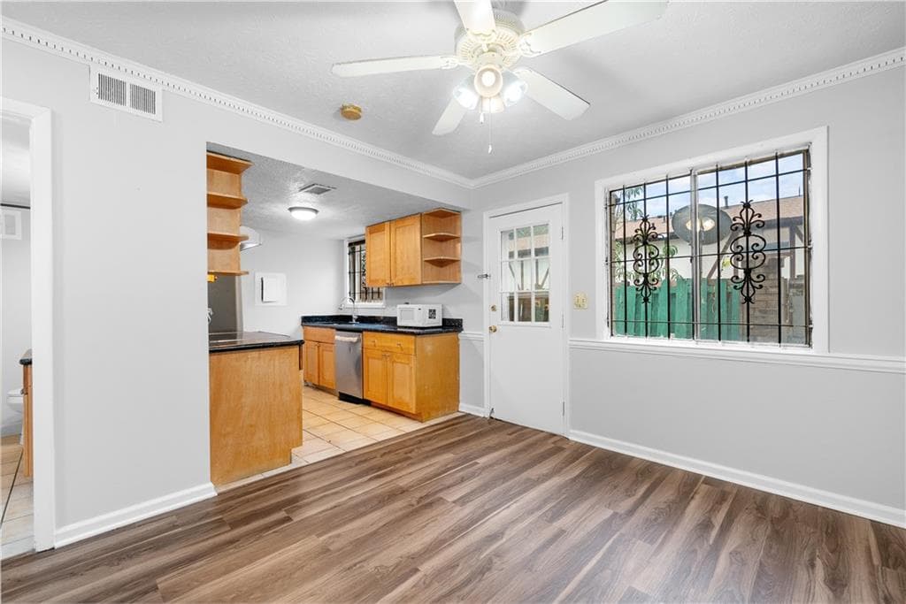 2 bedroom, 2 bathroom, 1,180 sq ft condominium for sale at 2956 N Dekalb Drive C, Atlanta, GA 30340 — photo 8